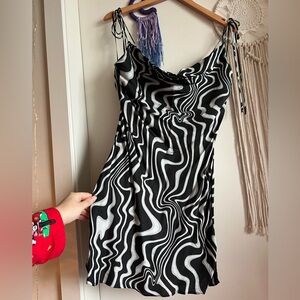 ZARA Black & White Swirl Pattern Women's Cowl Neck Dress